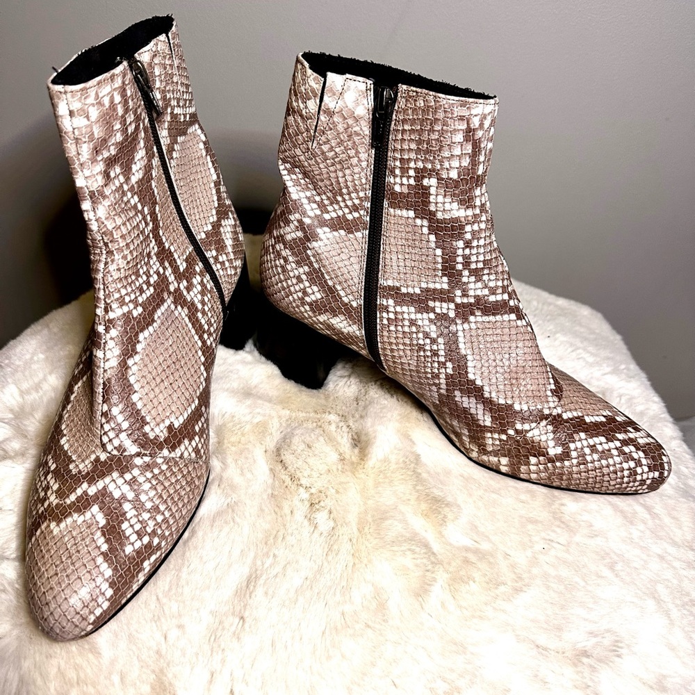 OFFICE London snakeskin leather boot